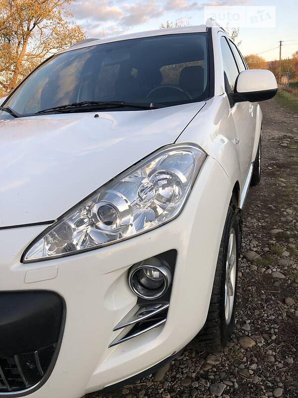Внедорожник / Кроссовер Peugeot 4007 2008 в Ивано-Франковске