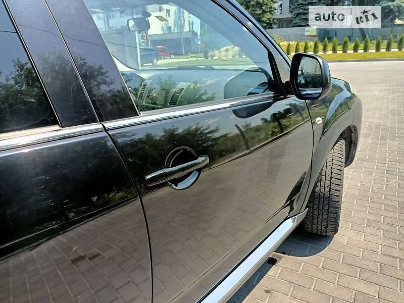 Позашляховик / Кросовер Peugeot 4007 2008 в Рівному