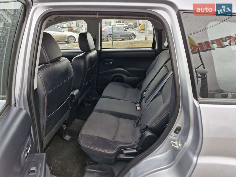 Позашляховик / Кросовер Peugeot 4007 2008 в Миколаєві