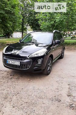 Позашляховик / Кросовер Peugeot 4007 2010 в Харкові