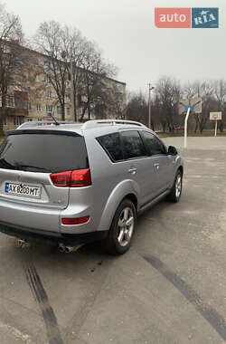 Внедорожник / Кроссовер Peugeot 4007 2010 в Чугуеве