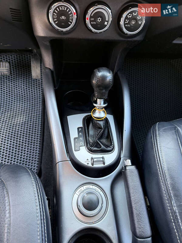 Внедорожник / Кроссовер Peugeot 4007 2011 в Коломые