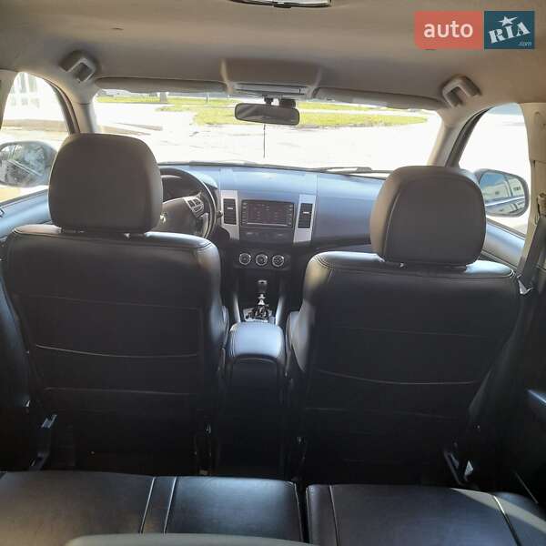 Позашляховик / Кросовер Peugeot 4007 2010 в Калуші