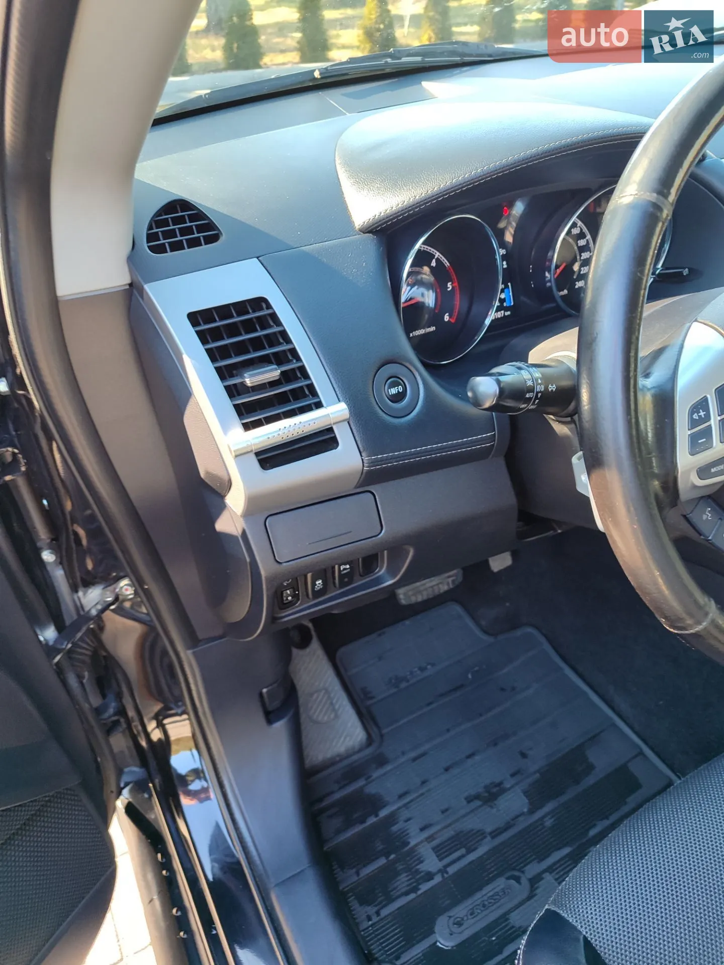 2011 Peugeot 4007 - мініатюра 12