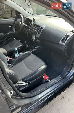 Внедорожник / Кроссовер Peugeot 4007 2011 в 