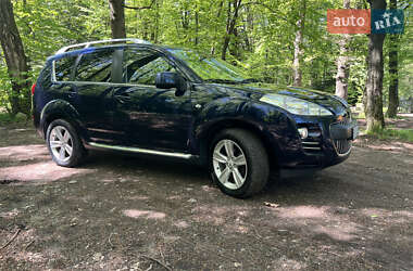 Позашляховик / Кросовер Peugeot 4007 2010 в 