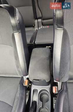 Внедорожник / Кроссовер Peugeot 4007 2011 в 