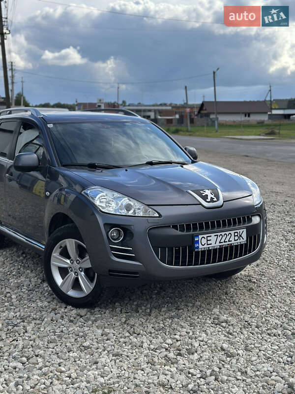 Позашляховик / Кросовер Peugeot 4007 2010 в Чернівцях