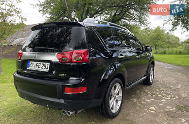 Позашляховик / Кросовер Peugeot 4007 2011 в 
