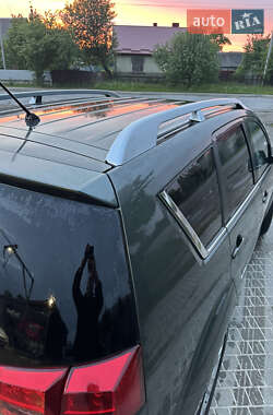Позашляховик / Кросовер Peugeot 4007 2010 в 