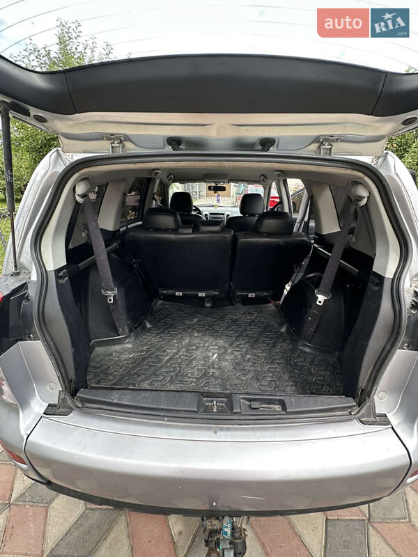 Позашляховик / Кросовер Peugeot 4007 2008 в Чернівцях