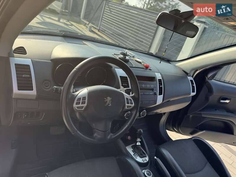Внедорожник / Кроссовер Peugeot 4007 2011 в Львове фото 6 Внедорожник / Кроссовер Peugeot 4007 2011 в Львове