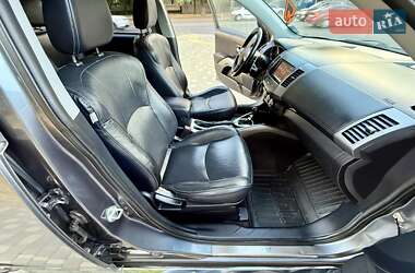 Внедорожник / Кроссовер Peugeot 4007 2011 в 