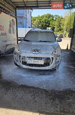 Внедорожник / Кроссовер Peugeot 4007 2009 в Калуше
