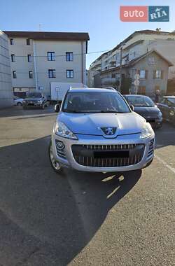 Внедорожник / Кроссовер Peugeot 4007 2009 в Калуше