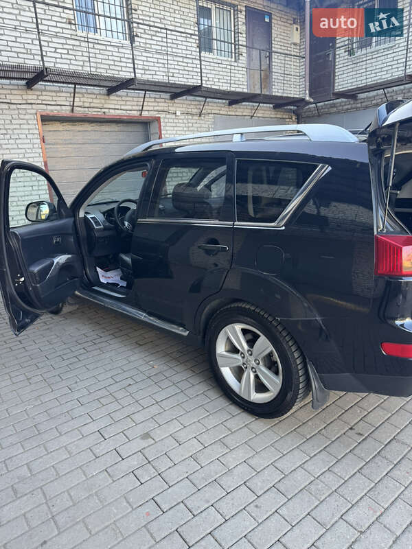 Внедорожник / Кроссовер Peugeot 4007 2010 в Львове фото 28 Внедорожник / Кроссовер Peugeot 4007 2010 в Львове