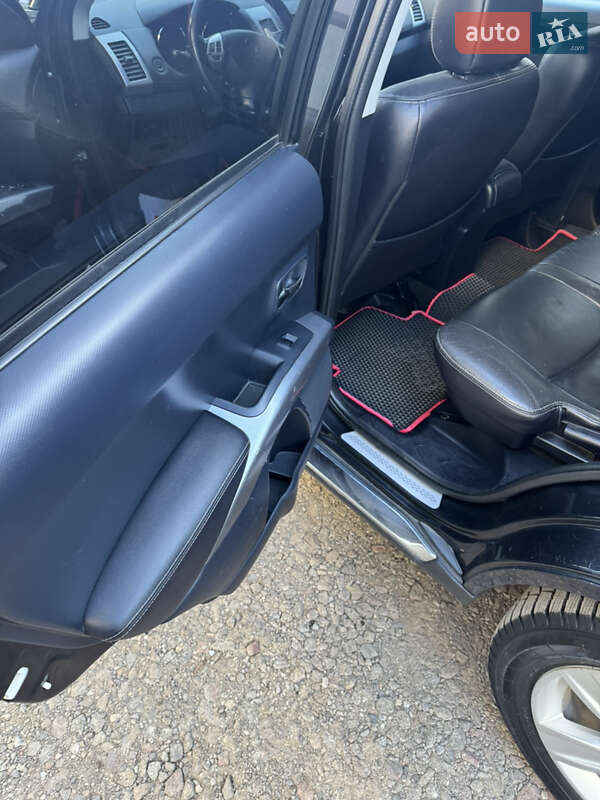 Внедорожник / Кроссовер Peugeot 4007 2010 в Львове фото 39 Внедорожник / Кроссовер Peugeot 4007 2010 в Львове