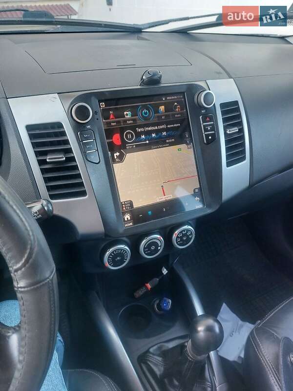 Позашляховик / Кросовер Peugeot 4007 2008 в Тернополі