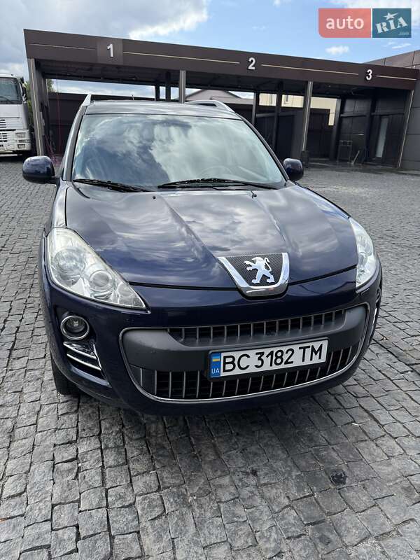 Внедорожник / Кроссовер Peugeot 4007 2010 в 