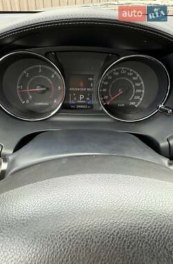 Позашляховик / Кросовер Peugeot 4007 2010 в Києві