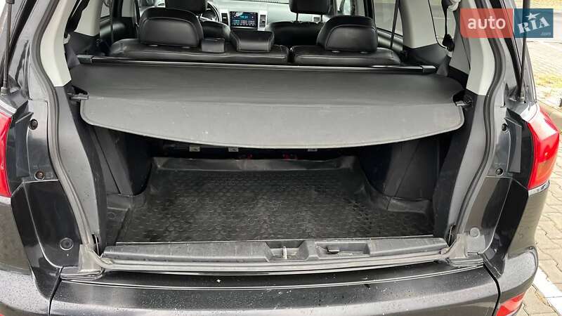 Внедорожник / Кроссовер Peugeot 4007 2008 в Киеве