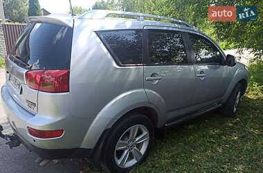Внедорожник / Кроссовер Peugeot 4007 2008 в 