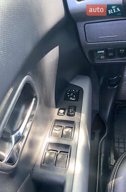 Внедорожник / Кроссовер Peugeot 4007 2008 в 