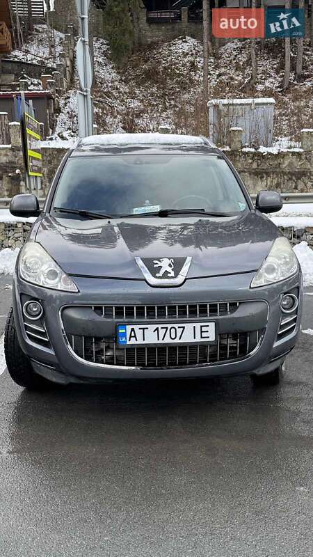 Позашляховик / Кросовер Peugeot 4007 2010 в Буковеле