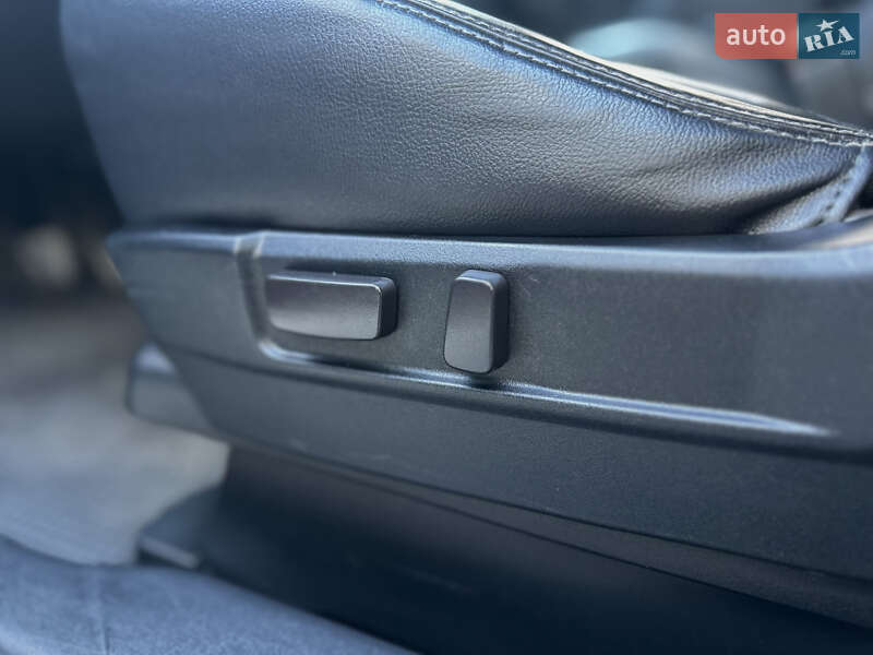 Внедорожник / Кроссовер Peugeot 4007 2007 в Дубно фото 15 Внедорожник / Кроссовер Peugeot 4007 2007 в Дубно