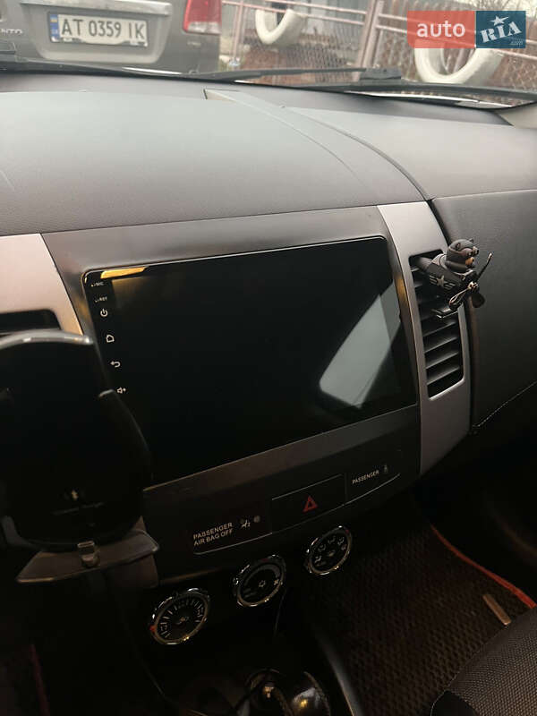 Внедорожник / Кроссовер Peugeot 4007 2011 в Калуше фото 22 Внедорожник / Кроссовер Peugeot 4007 2011 в Калуше