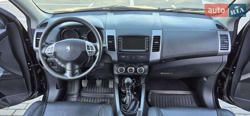 Внедорожник / Кроссовер Peugeot 4007 2010 в Нововолынске фото 23 Внедорожник / Кроссовер Peugeot 4007 2010 в Нововолынске