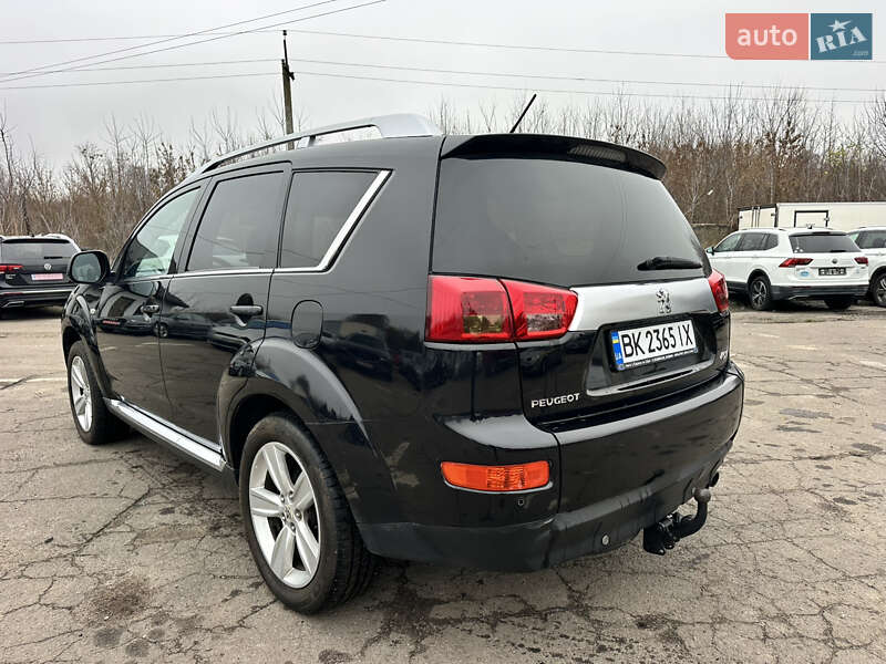 Внедорожник / Кроссовер Peugeot 4007 2010 в Дубно