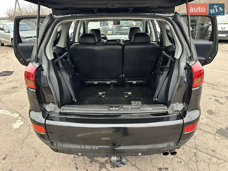 Внедорожник / Кроссовер Peugeot 4007 2010 в Дубно