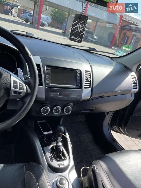 Внедорожник / Кроссовер Peugeot 4007 2010 в Дубно фото 11 Внедорожник / Кроссовер Peugeot 4007 2010 в Дубно