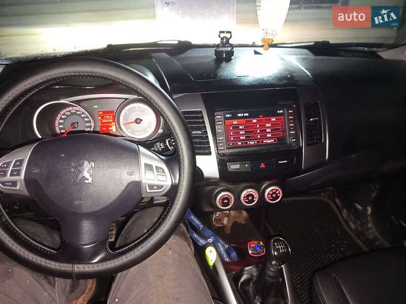 Внедорожник / Кроссовер Peugeot 4007 2007 в Яблунице фото 22 Внедорожник / Кроссовер Peugeot 4007 2007 в Яблунице