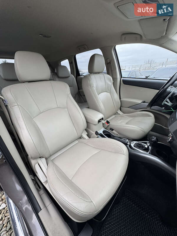 Позашляховик / Кросовер Peugeot 4007 2010 в Івано-Франківську