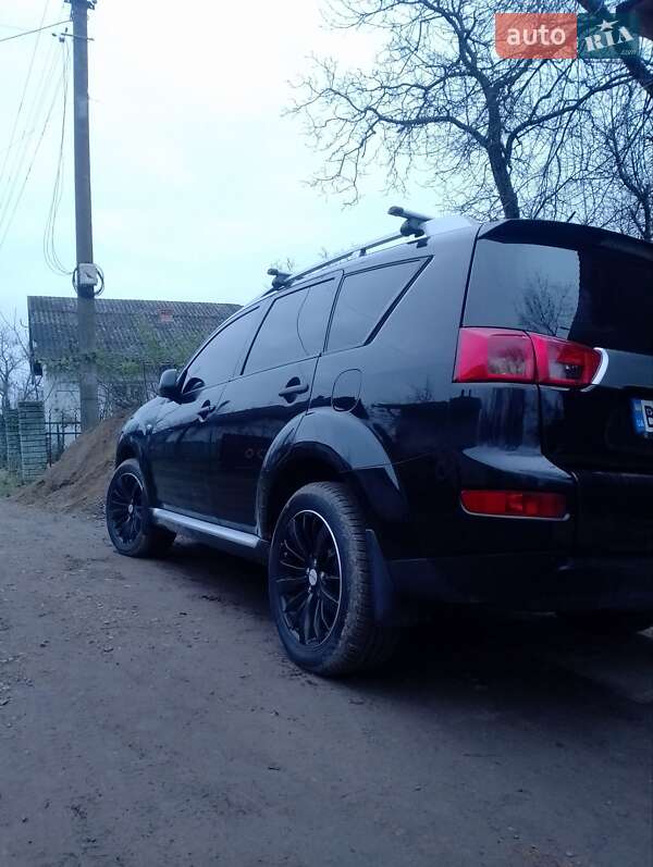 Внедорожник / Кроссовер Peugeot 4007 2008 в Галиче фото 3 Внедорожник / Кроссовер Peugeot 4007 2008 в Галиче