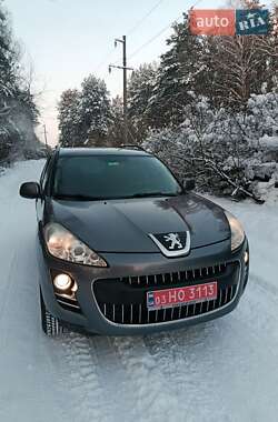 Внедорожник / Кроссовер Peugeot 4007 2011 в Радивилове