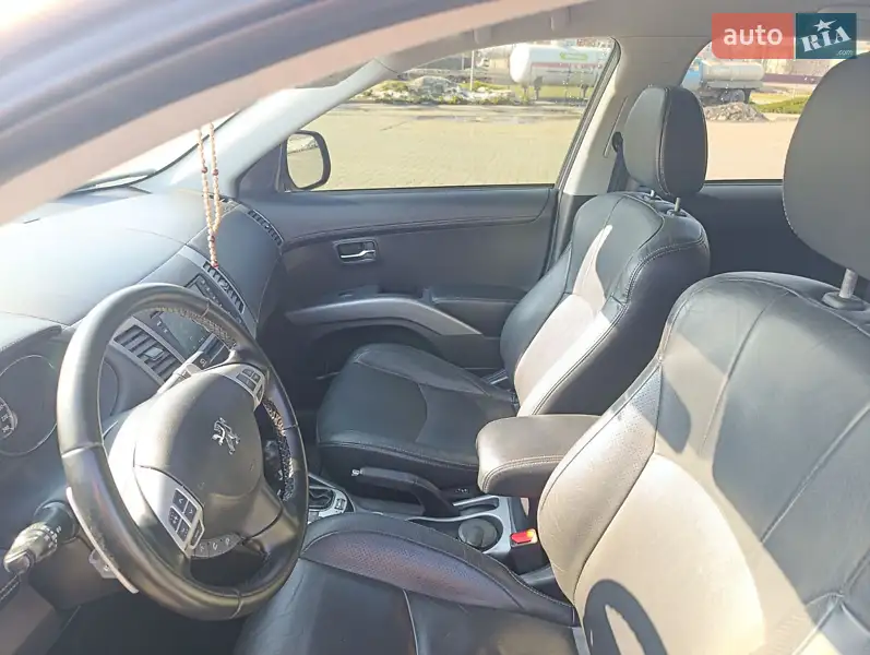 Peugeot 4007 2009 VIN VF3VV4HNHAZ801517 фото оголошення 18 з 71