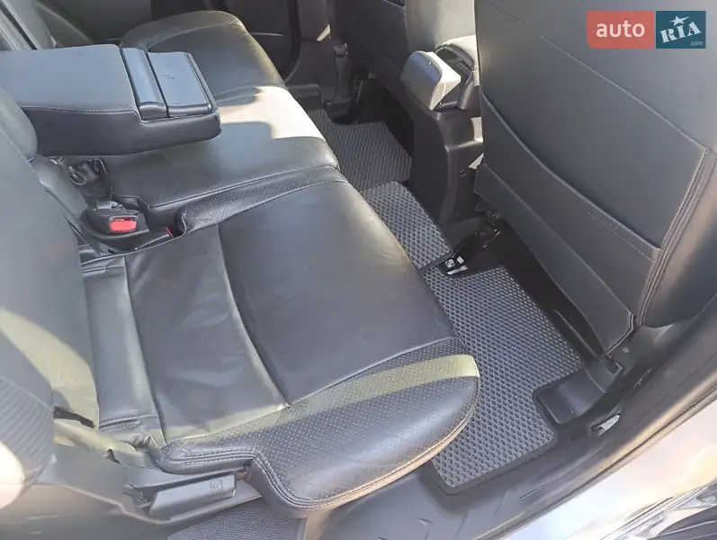 Peugeot 4007 2009 VIN VF3VV4HNHAZ801517 фото оголошення 31 з 71