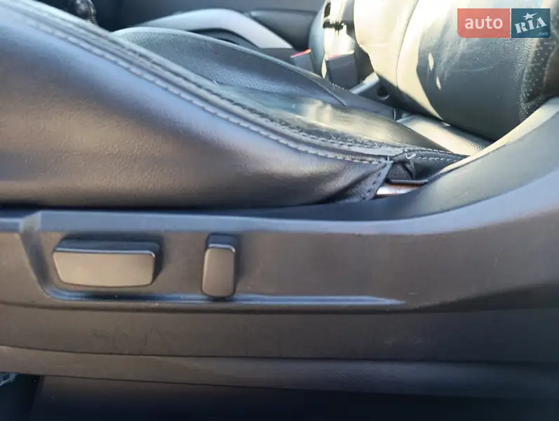 Peugeot 4007 2009 VIN VF3VV4HNHAZ801517 фото оголошення 35 з 71