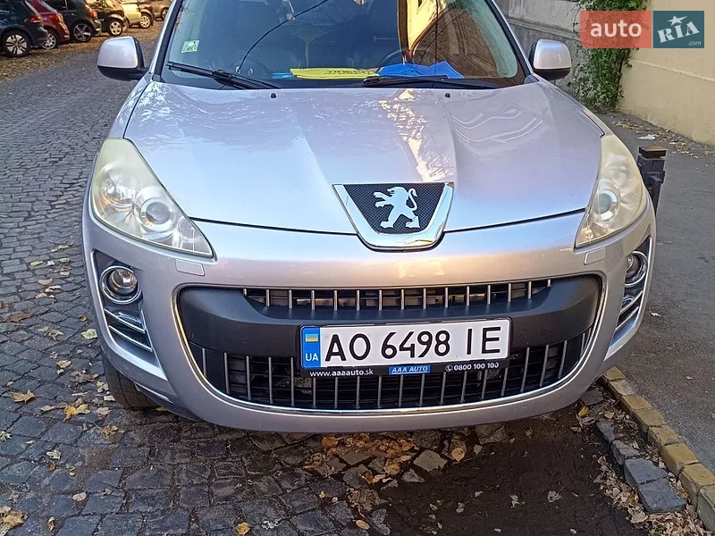 Peugeot 4007
