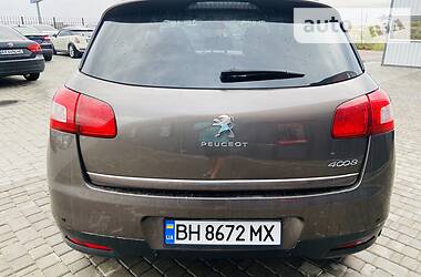 Позашляховик / Кросовер Peugeot 4008 2012 в 