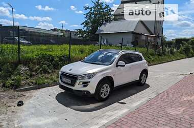 Позашляховик / Кросовер Peugeot 4008 2012 в 