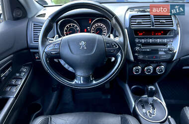 Внедорожник / Кроссовер Peugeot 4008 2012 в 