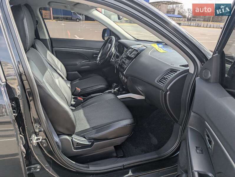 Внедорожник / Кроссовер Peugeot 4008 2012 в Сумах