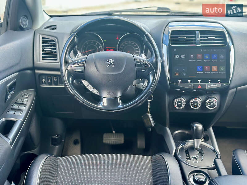 Внедорожник / Кроссовер Peugeot 4008 2012 в Киеве