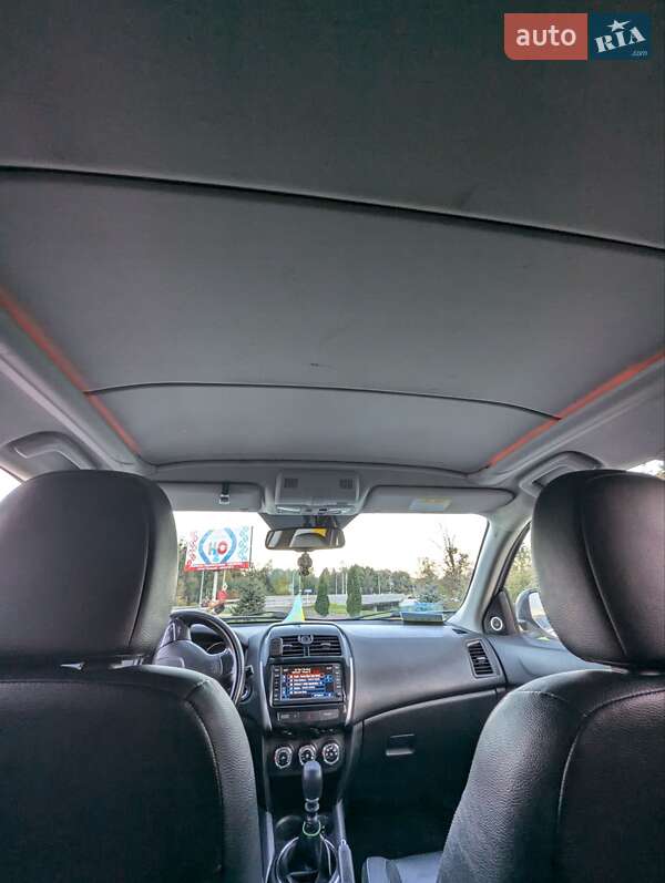 Внедорожник / Кроссовер Peugeot 4008 2012 в Ровно фото 4 Внедорожник / Кроссовер Peugeot 4008 2012 в Ровно