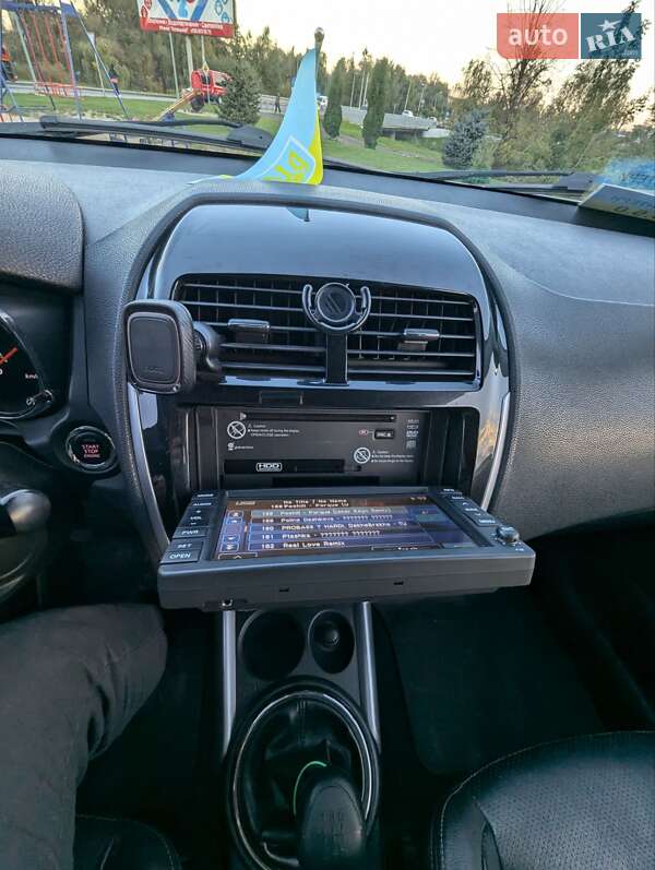 Внедорожник / Кроссовер Peugeot 4008 2012 в Ровно фото 11 Внедорожник / Кроссовер Peugeot 4008 2012 в Ровно