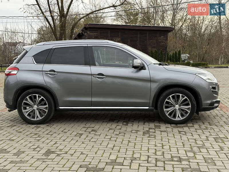 Внедорожник / Кроссовер Peugeot 4008 2012 в Золочеве